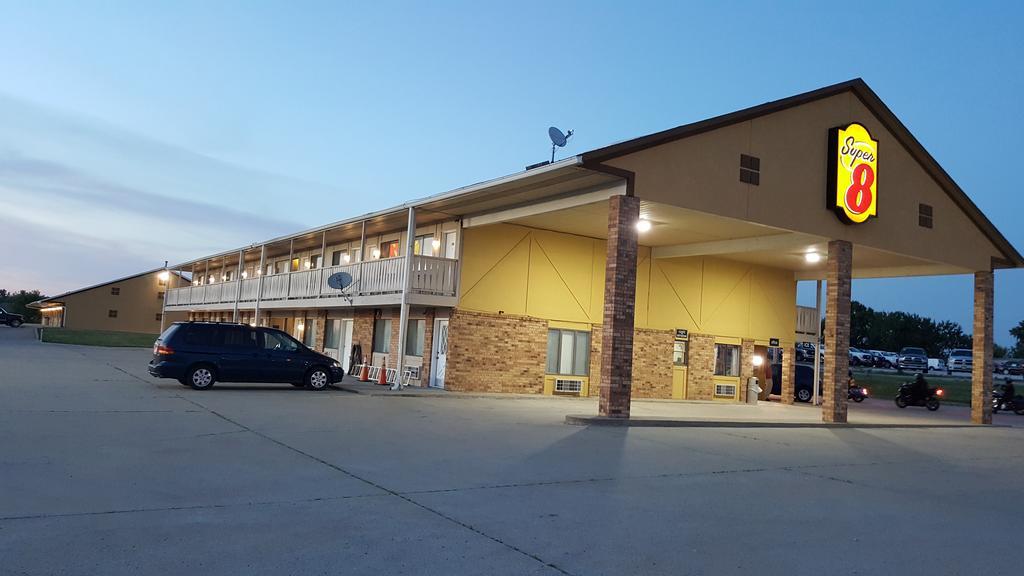 Budgetel Inn & Suites Butler Exterior photo