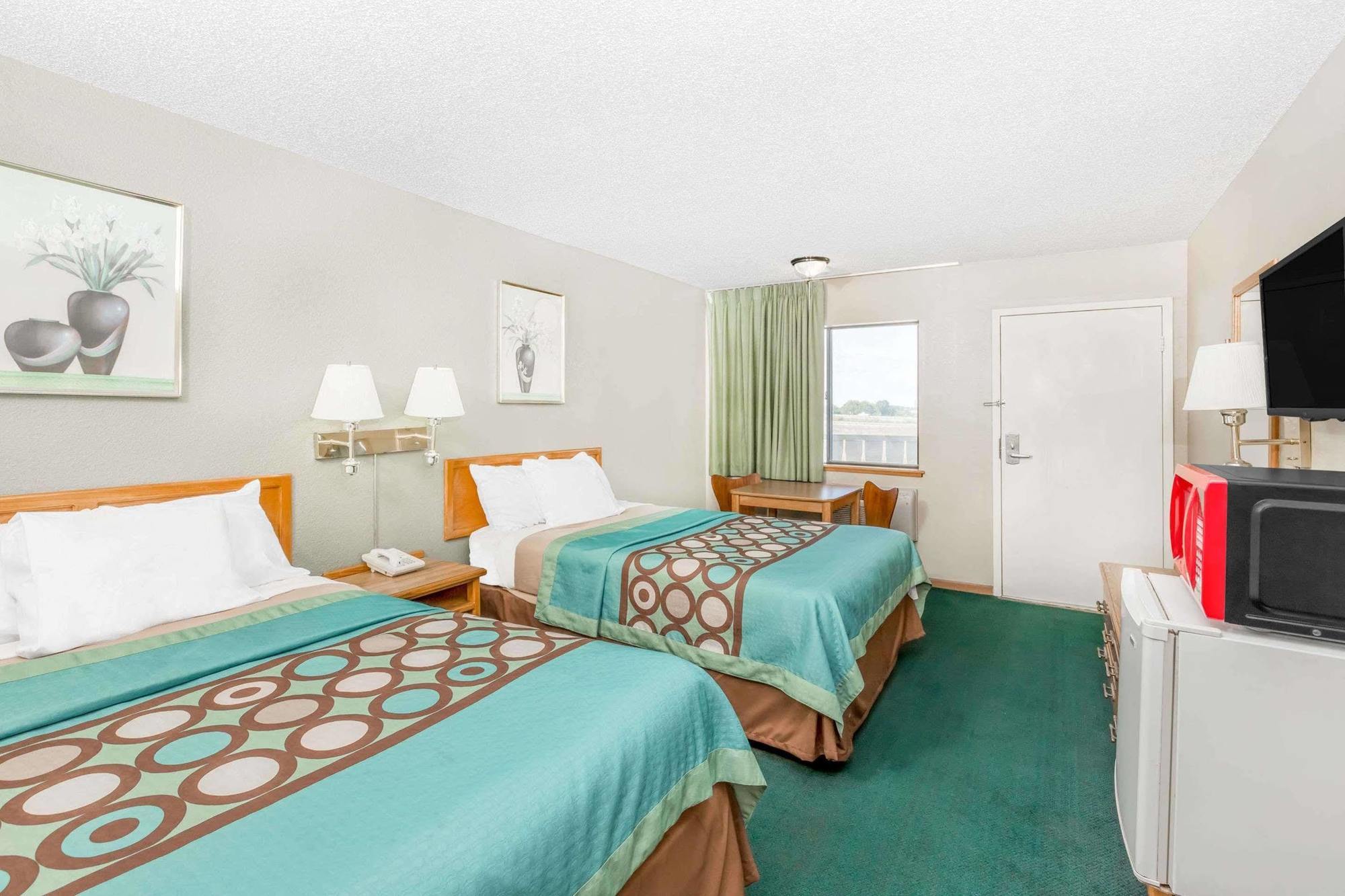 Budgetel Inn & Suites Butler Exterior photo